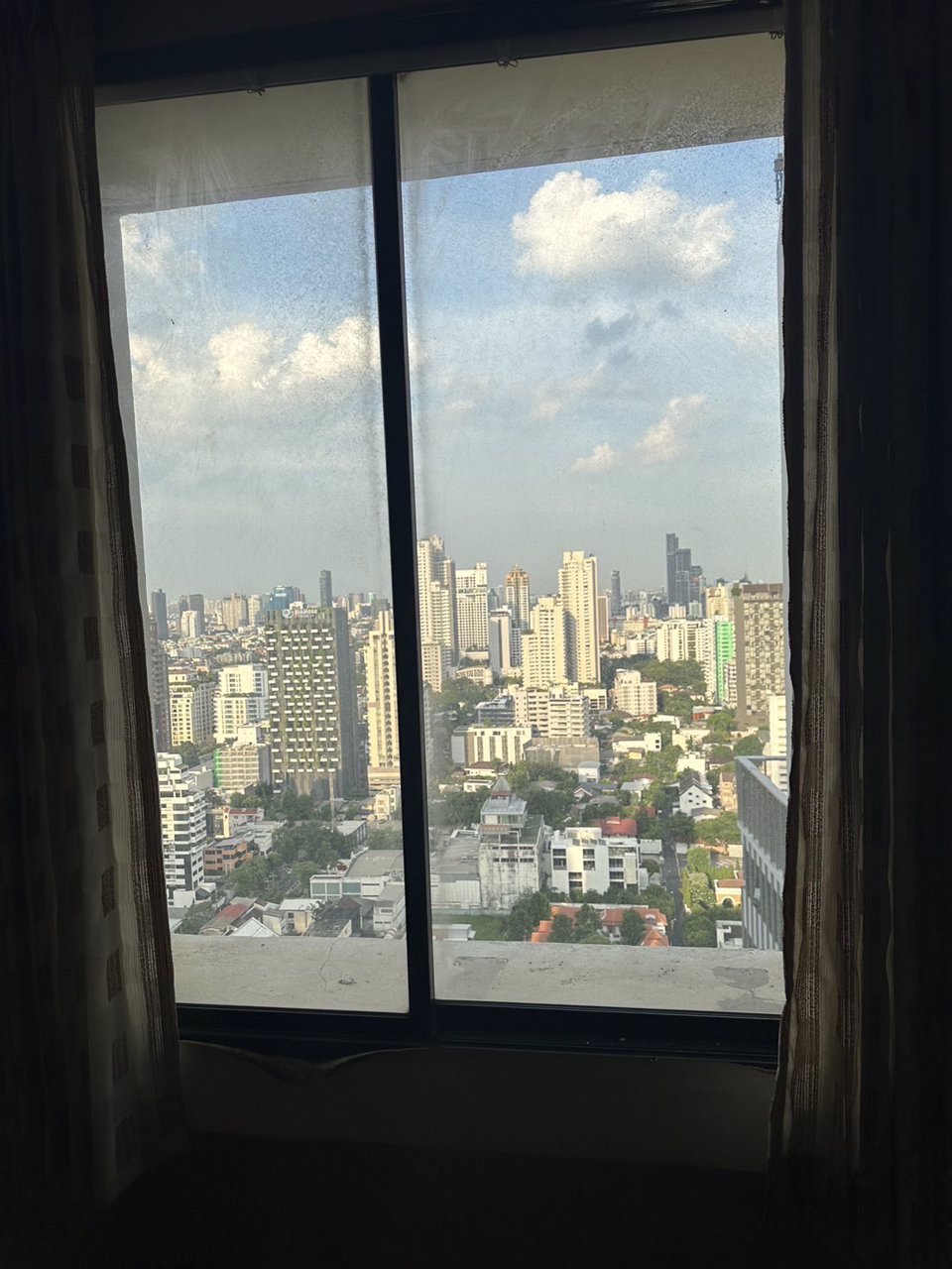 คอนโดทำเลทอง-ใกล้แยกอโศก-ใจกลางกรุงเทพ