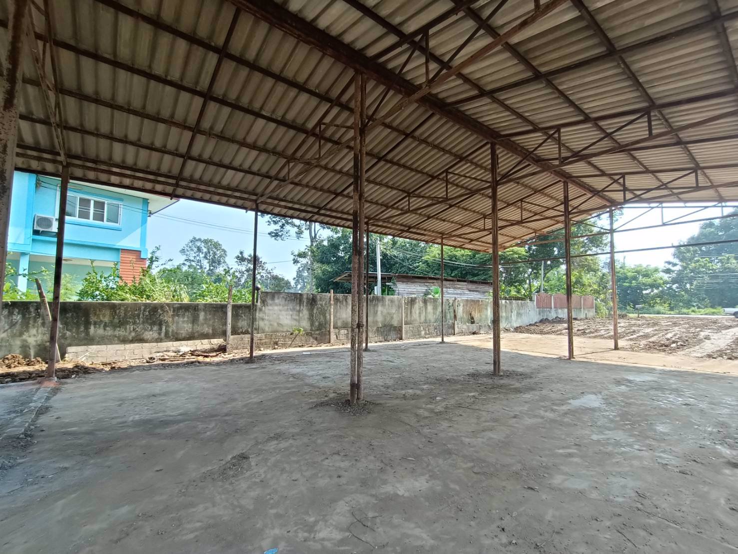 ขายที่ดินพร้อมโรงเรือน-ทำเลค้าขาย-ปลูกที่พักอาศัย-ติดถนนเส้น-นครสวรรค์-บรรพตพิสัย