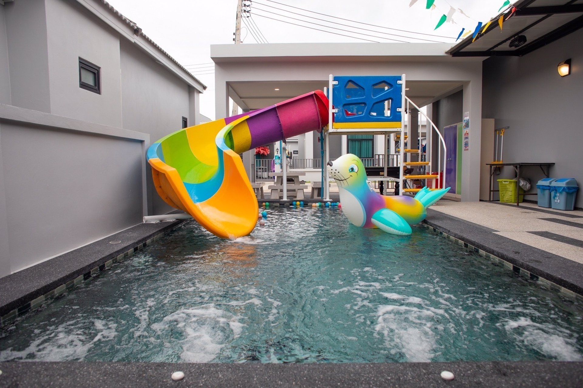 ขายบ้านเดี่ยวขนาด-60-ตรว-3-ห้องนอน-3-ห้องน้ำ