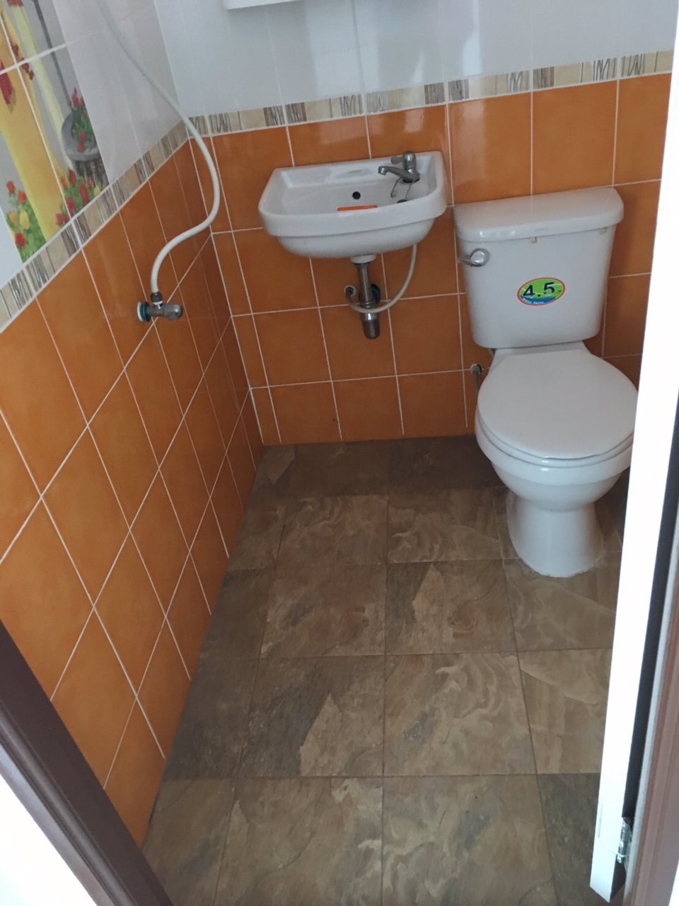 ขายด่วน-ทาวน์โฮม-หมู่บ้านสำเร็จวิว6-พื้นที่-33-ตรว-บ้านหัวมุมค่า