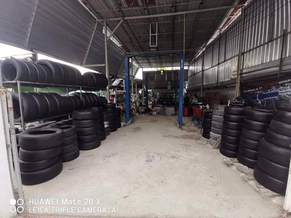 ขายที่ดิน-พร้อม-อาคาร-เนื้อที่-350ตารางวา-ทำเลดี-ติดถนน