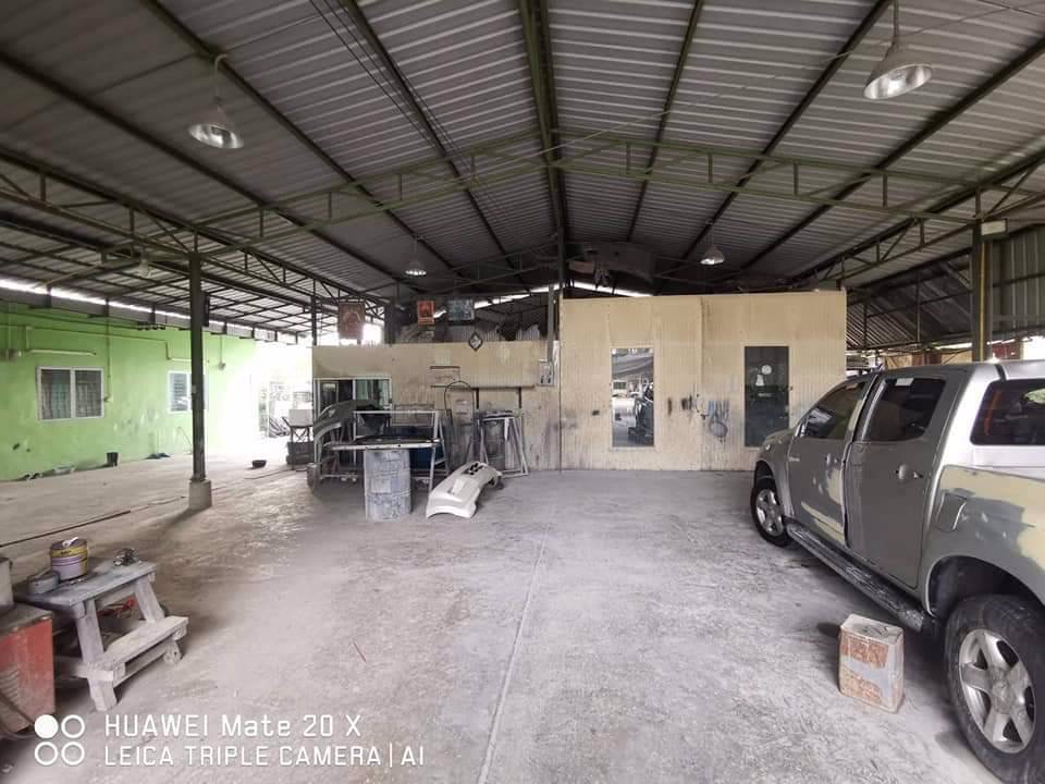 ขายที่ดิน-พร้อม-อาคาร-เนื้อที่-350ตารางวา-ทำเลดี-ติดถนน