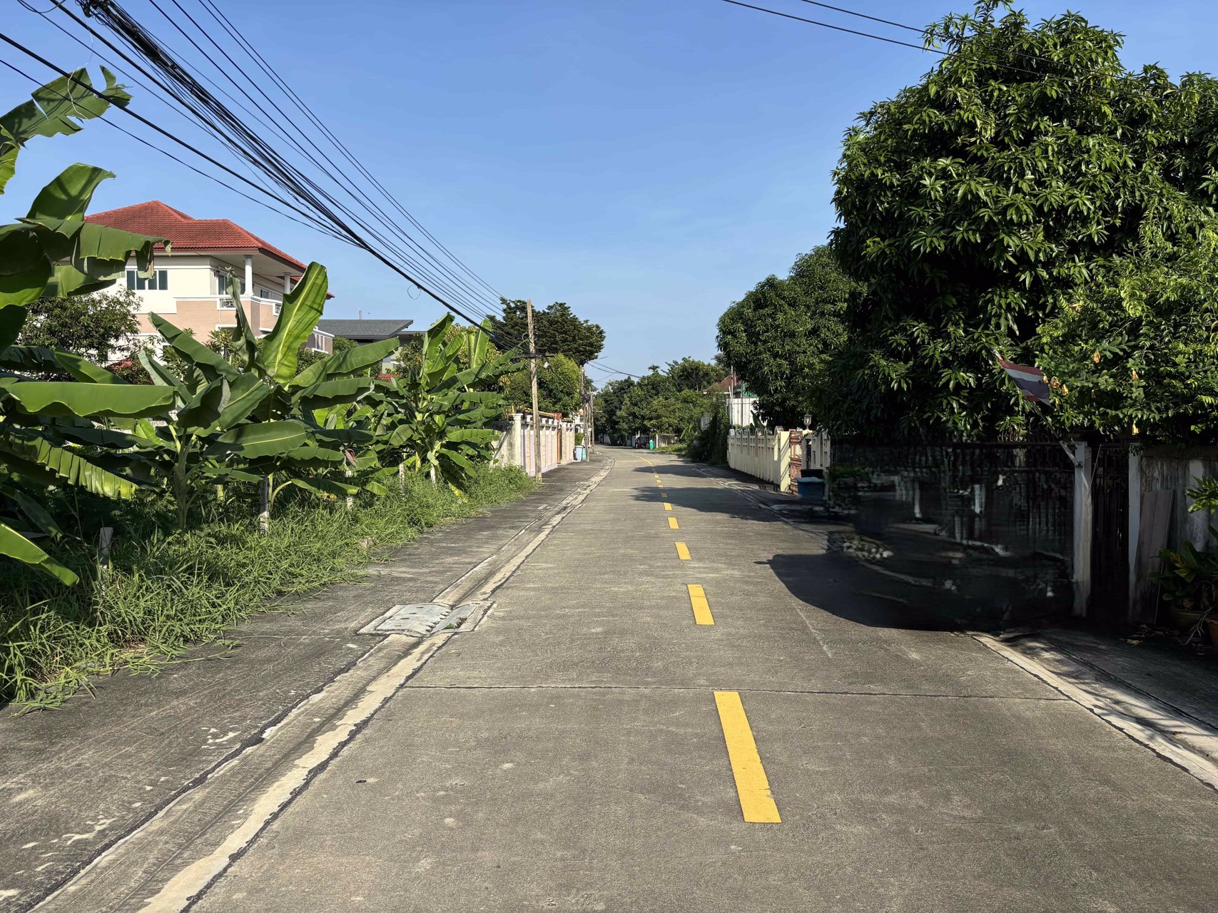 ขายที่ดินเปล่ารูปแปลงสี่เหลี่ยม-219-ตรว-ซอยรามอินทรา-61