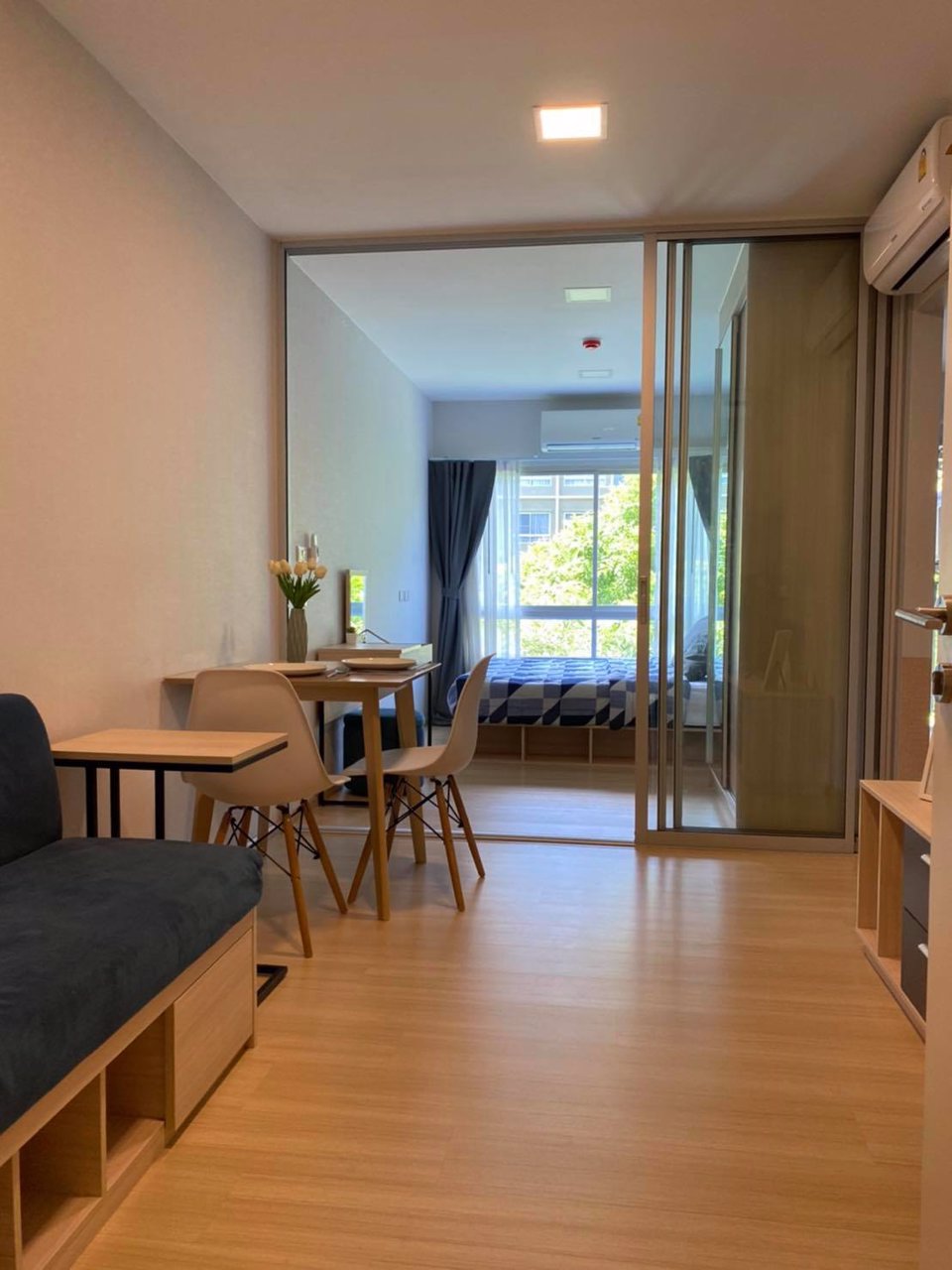 ให้เช่าพลัมคอนโดรังสิต-อไลฟ์-เฟส-1-วิวสระ-ชั้น-3-เฟอร์ครบ-9000-รวมส่วนกลาง