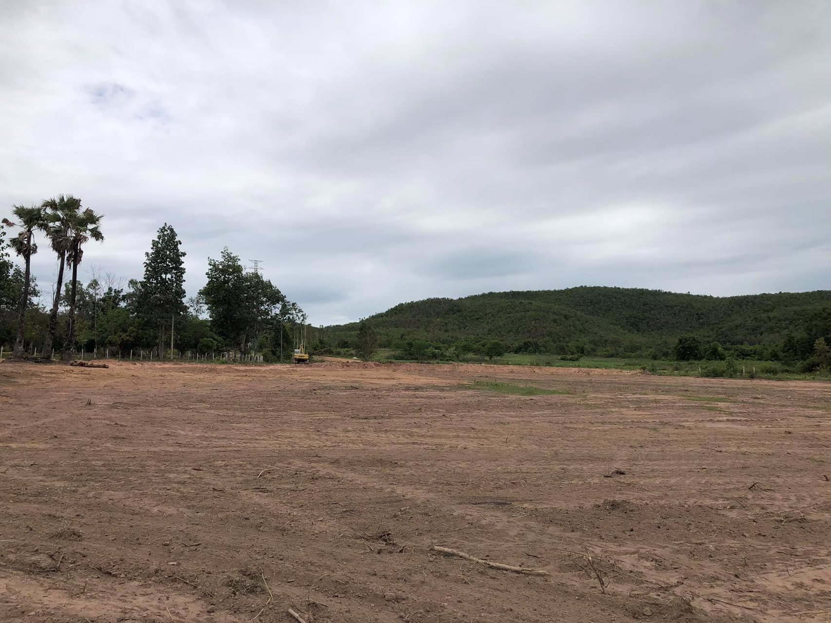 ขายที่ดินเปล่าต่ำกว่าราคาตลาด-ต-เหมืองจี้-อเมืองลำพูน-จลำพูน