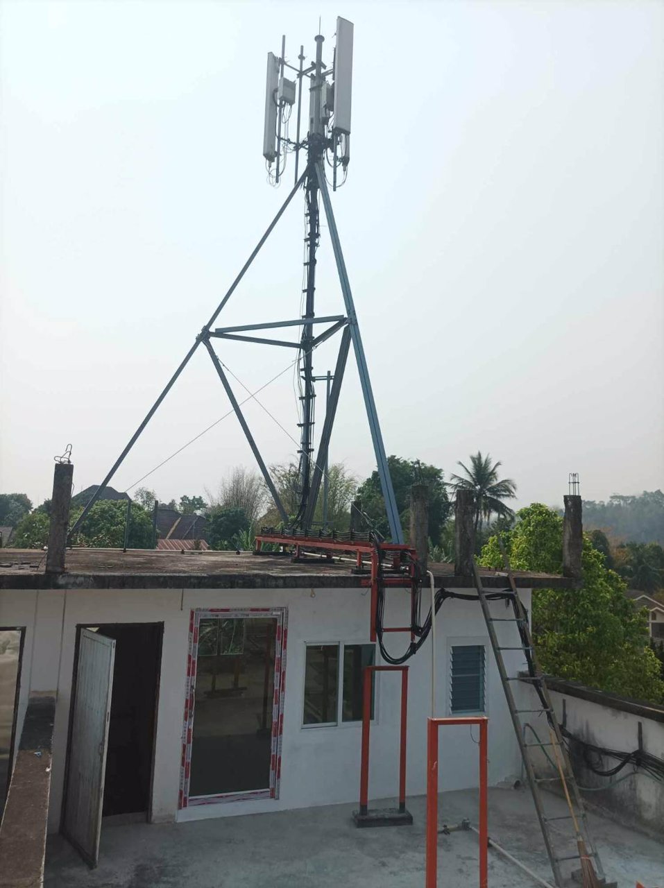 เปิดตัวอาคารพาณิชย์-อาคารพาณิชย์-2-คูหา-ย่านธุรกิจถนนเด่นห้า-ตรอบเวียง