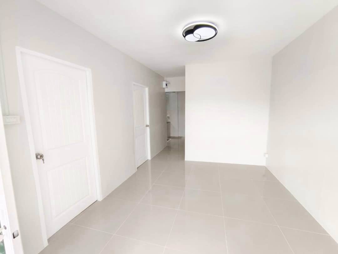 ขายด่วน-บ้านรีโนเวทใหม่-ราคาไม่ถึงล้าน