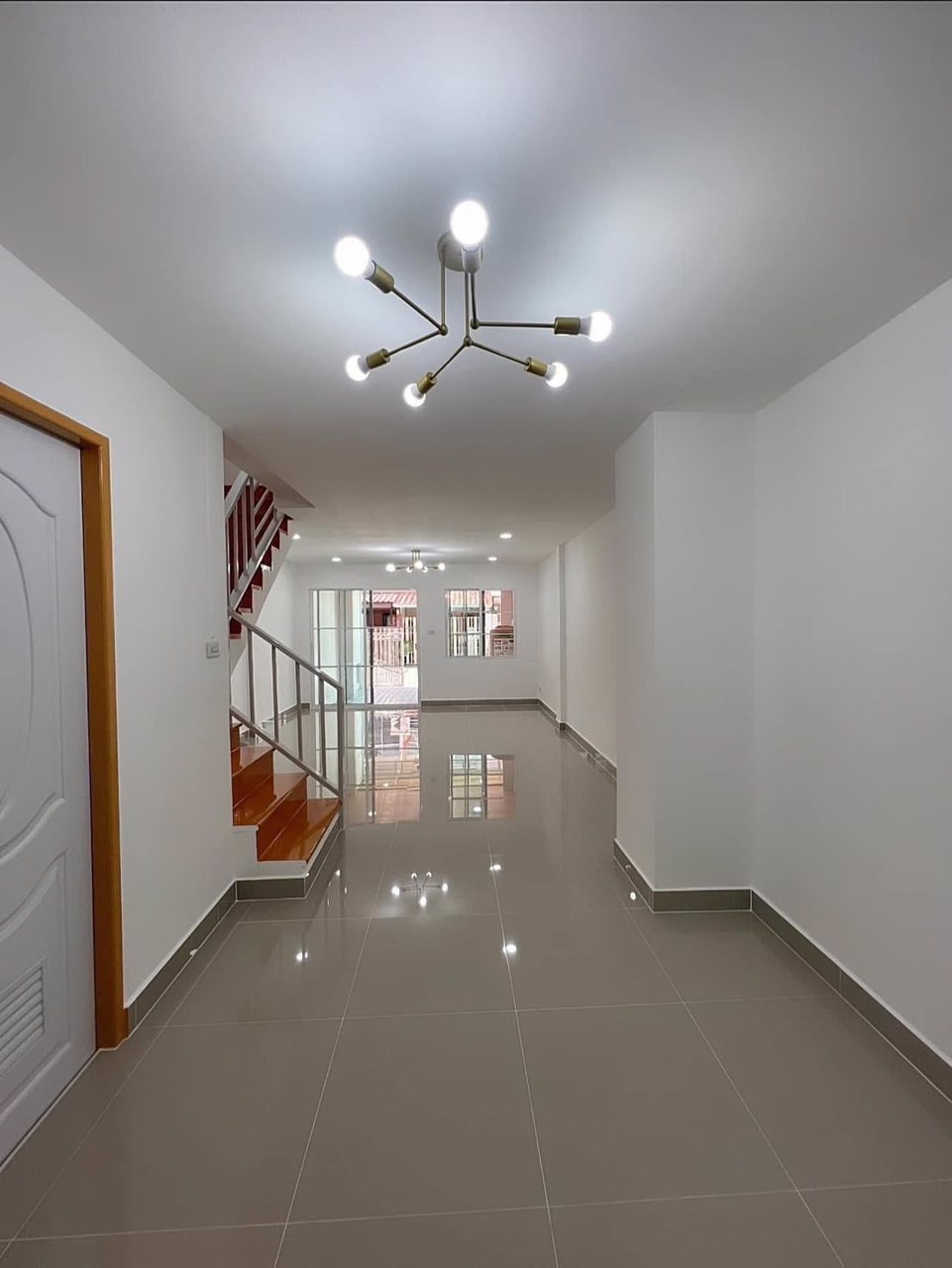 หมู่บ้านร็อคการ์เด้นโฮม2-ถวัชรพล-สายไหม