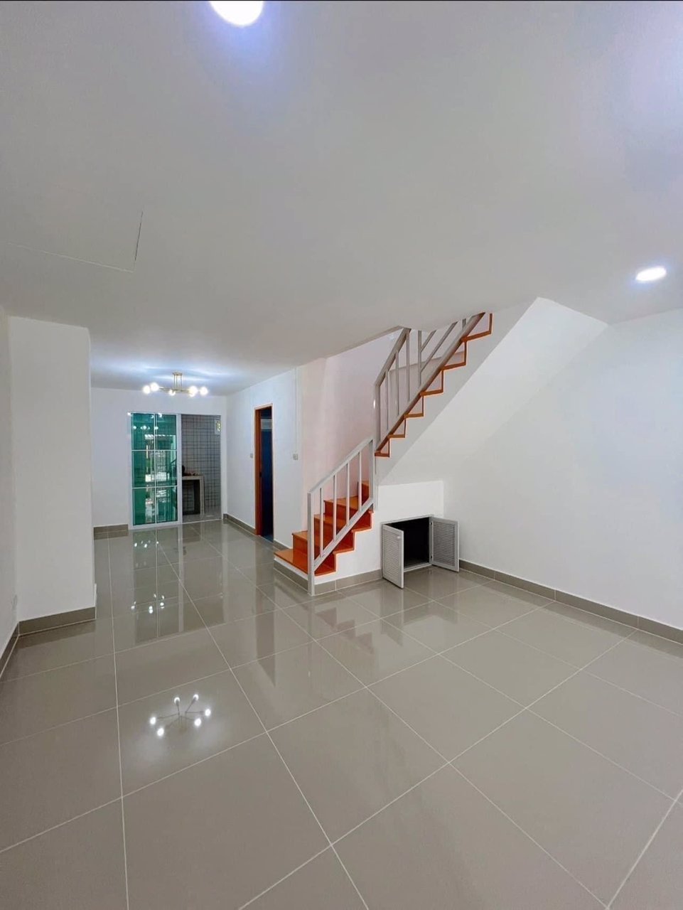 หมู่บ้านร็อคการ์เด้นโฮม2-ถวัชรพล-สายไหม