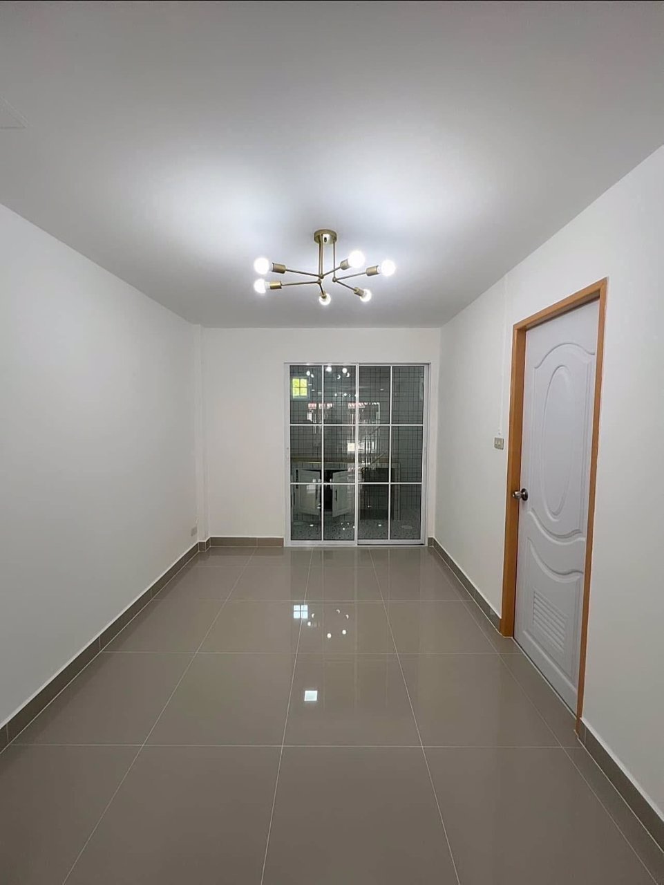 หมู่บ้านร็อคการ์เด้นโฮม2-ถวัชรพล-สายไหม