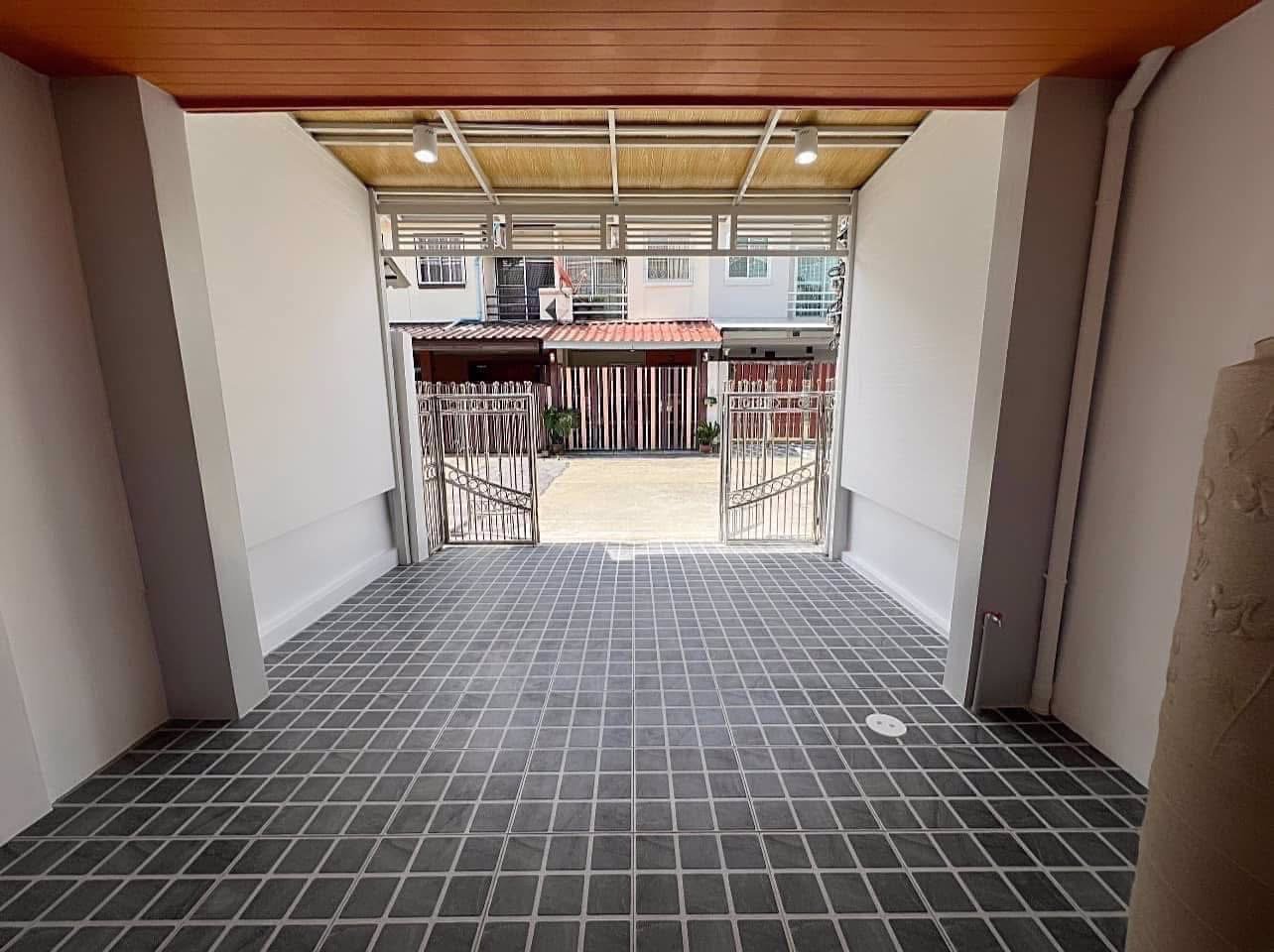 หมู่บ้านร็อคการ์เด้นโฮม2-ถวัชรพล-สายไหม