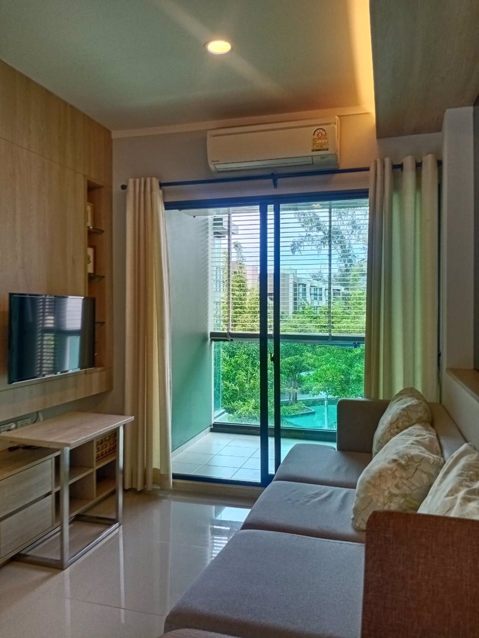 ขายคอนโด-ลุมพินีพาร์ค-บีชชะอำ-ขนาด-28-ตรม-พร้อมบิ้วอิน-ส่วนกลาง