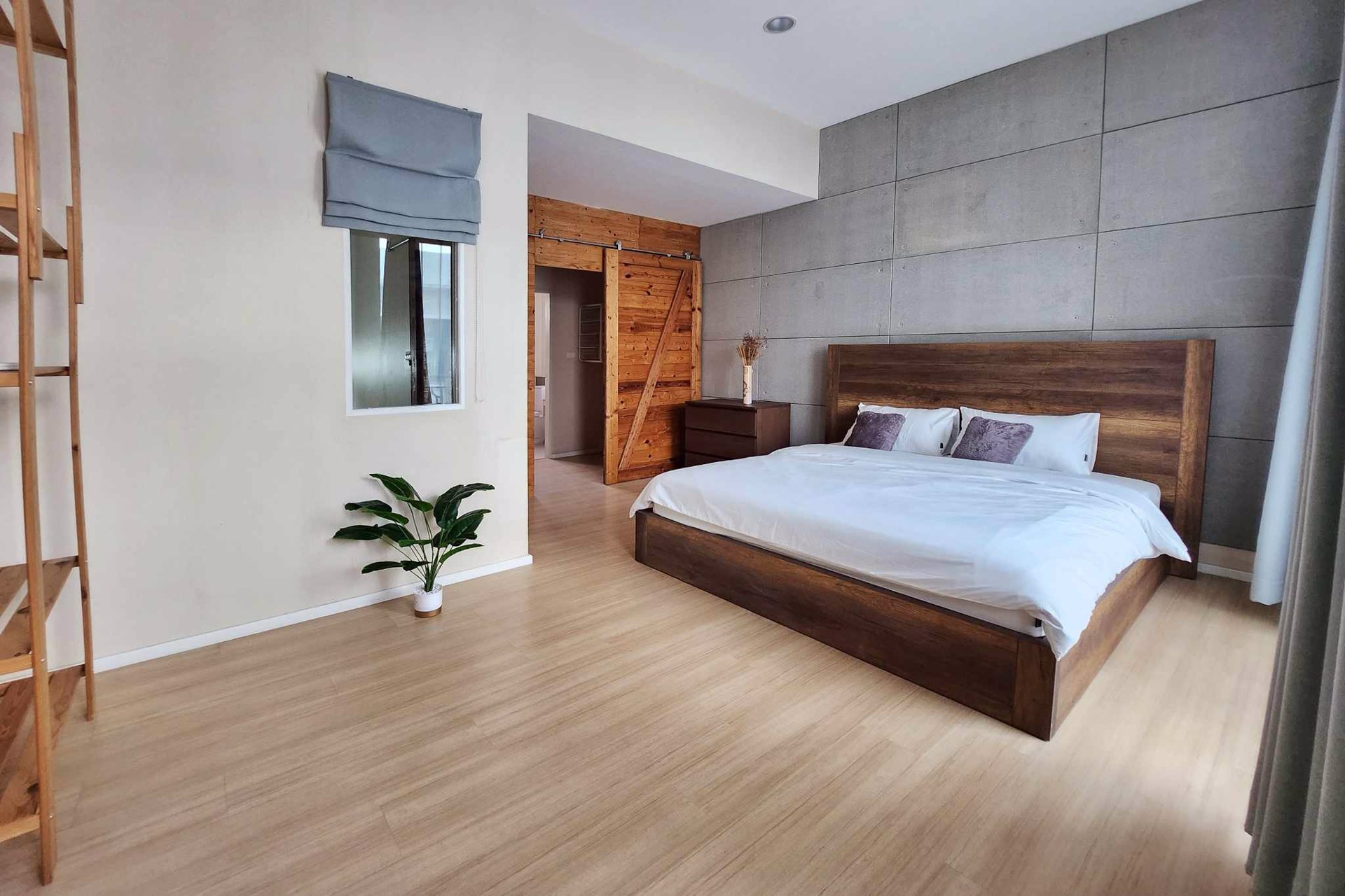 ขาย-ให้เช่าทาวโฮมทำเลเยี่ยม-บ้านกลางเมืองพระราม9-มอเตอร์เวย์