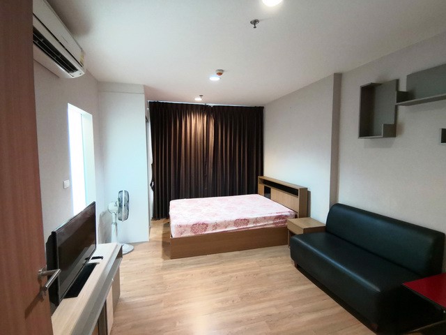 ขายคอนโด-ฟิวส์-จันทร์-สาทร-ห้องวิวสระว่ายน้ำ-studio-26-ตรม-condo-fuse-chan-sathorn-studio-26-sqm