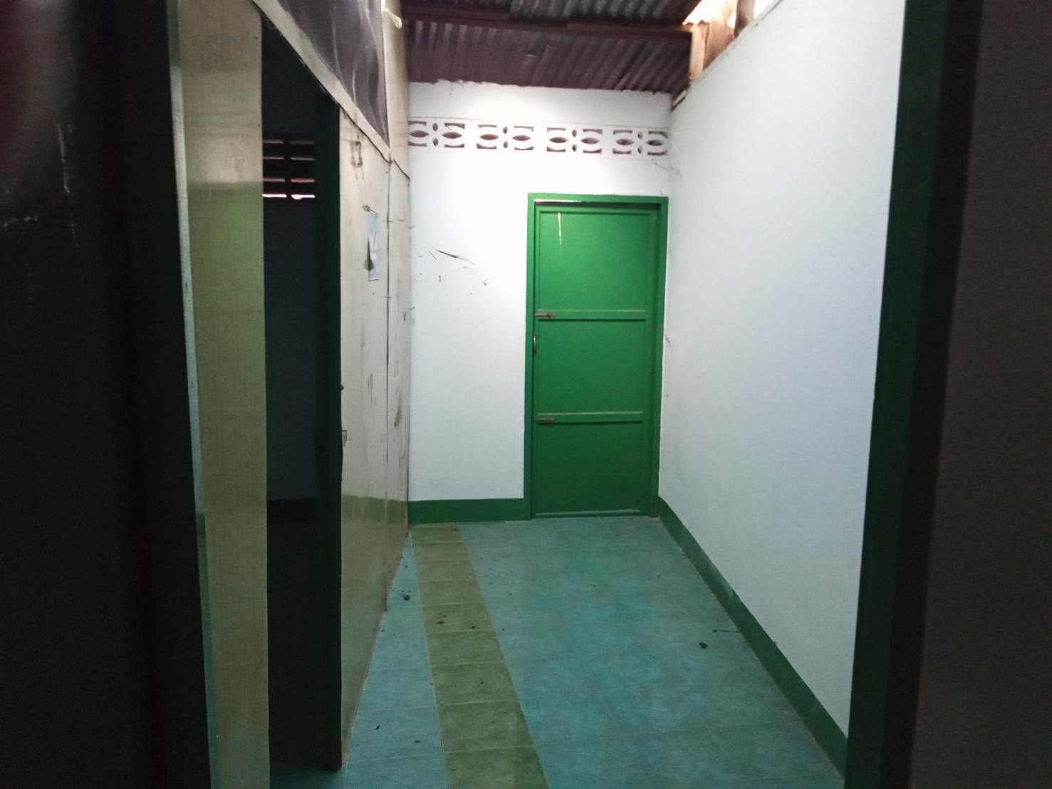 ขายด่วน-ขายถูก-อาคารพาณิชย์-1-ชั้น-2-คูหา-ทำเลค้าขาย-หน้าวัดพระธาตุพนม-ใกล้ตลาดสดเทศบาลธาตุพนม