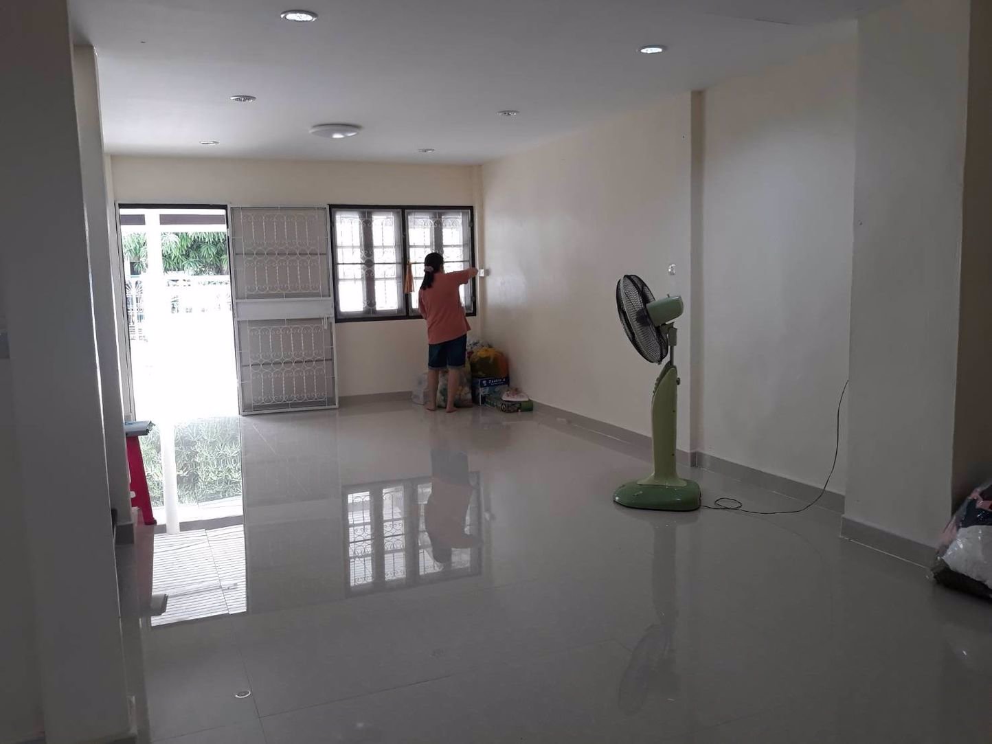 ขายทาวน์เฮาส์-มบัวทอง-30-ตรว