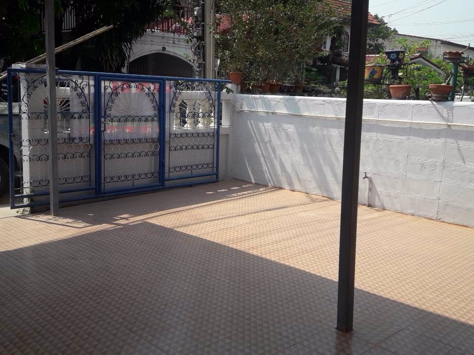 ขายทาวน์เฮาส์-มบัวทอง-30-ตรว