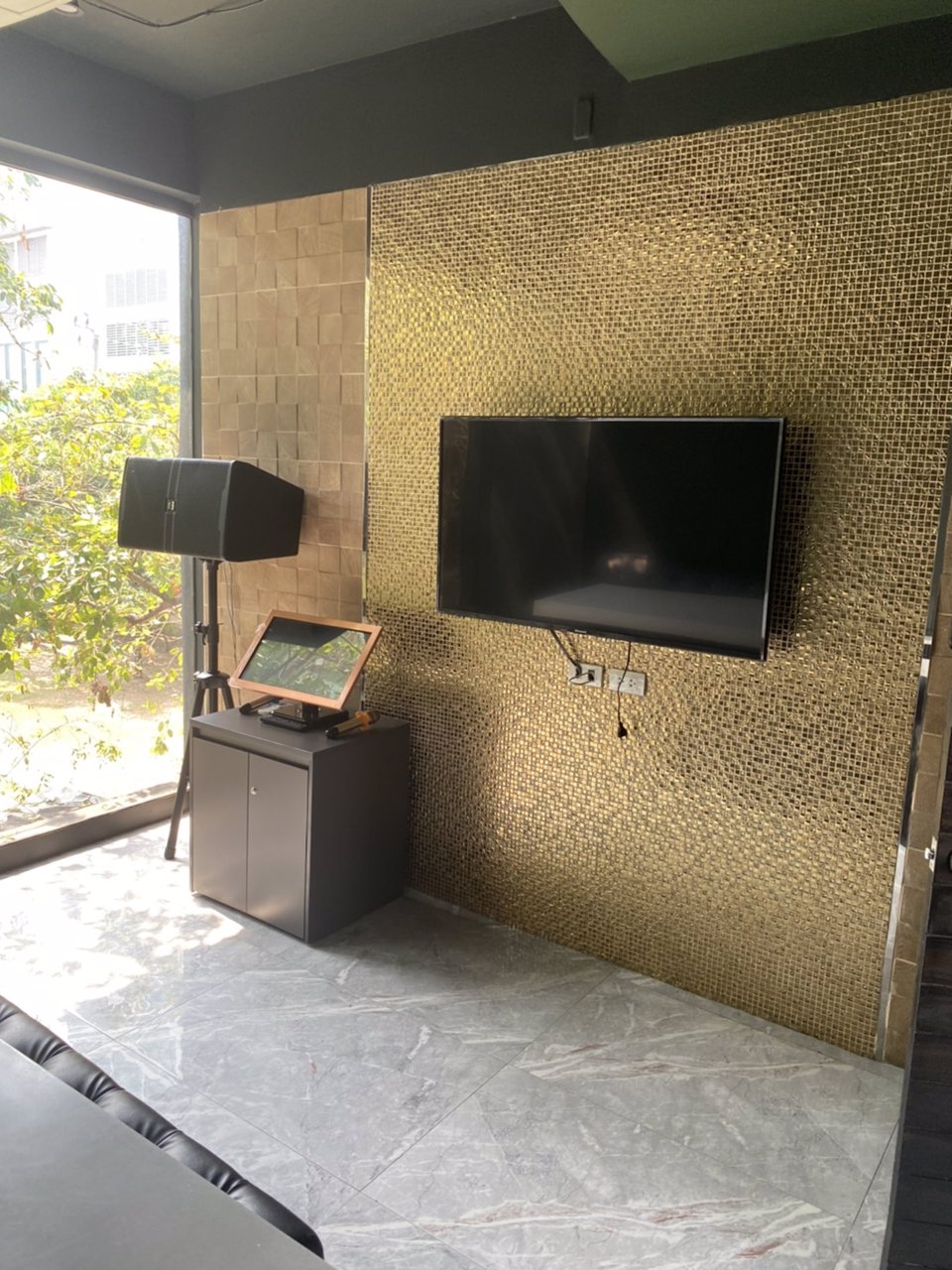 เซ้งร้านคาราโอเกะ-สุขุมวิท-39