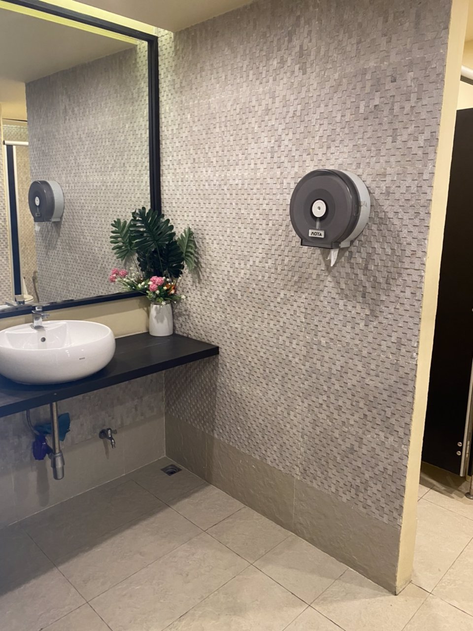 เซ้งร้านคาราโอเกะ-สุขุมวิท-39