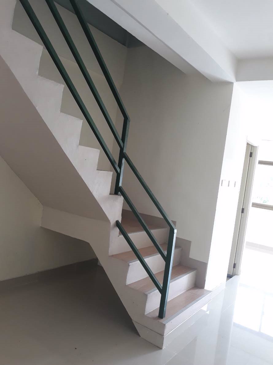 ขายทาวน์เฮ้าส์-2-ชั้น-บ้านใหม่-มือ-1-ม-ธารทอง-บางบัวทอง