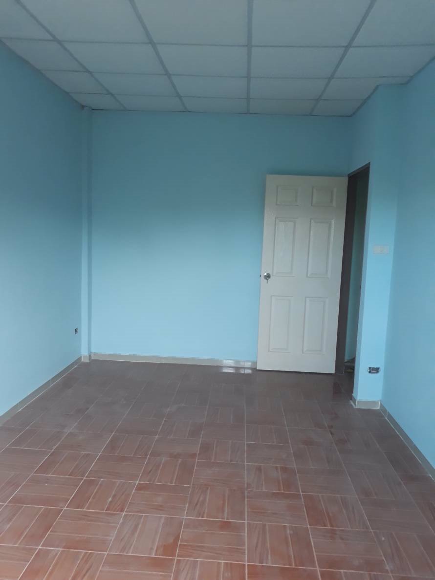 ขายทาวน์เฮ้าส์-2-ชั้น-บ้านใหม่-มือ-1-ม-ธารทอง-บางบัวทอง