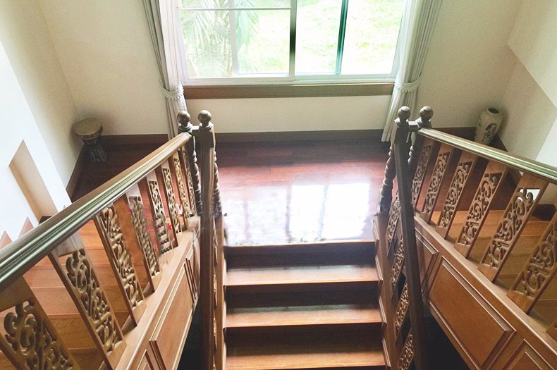 ขายบ้านหรู-2-ชั้น-เมืองเอกโครงการ-3-352-ตรว