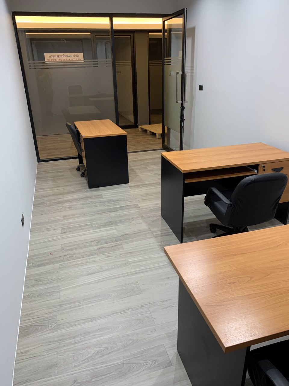 สำนักงานให้เช่า-12-300-ตรม-เมืองทองธานีแจ้งวัฒนะ-เริ่ม-5500-บาท-เดือน