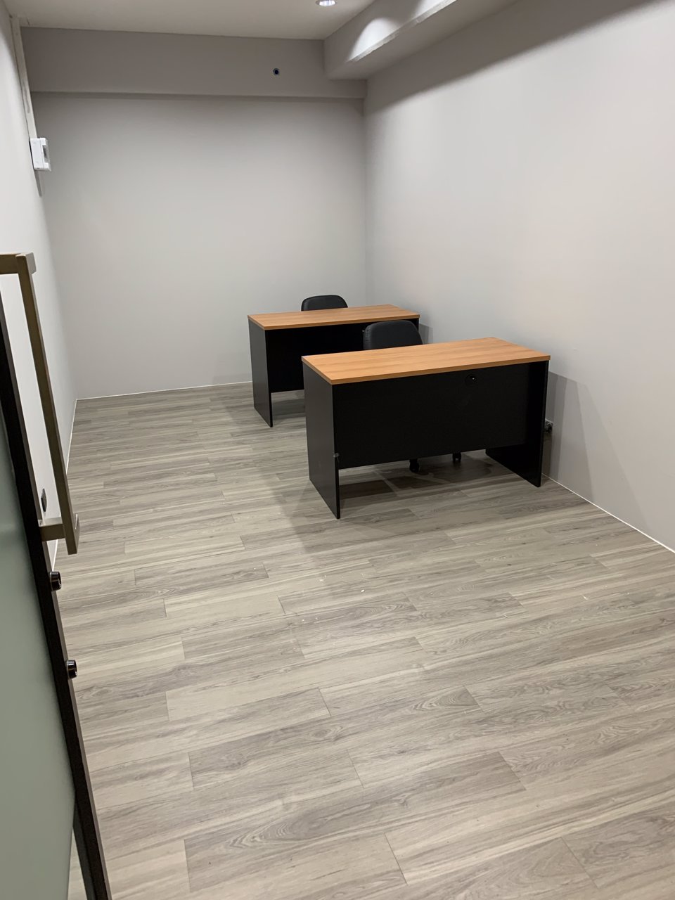 สำนักงานให้เช่า-12-300-ตรม-เมืองทองธานีแจ้งวัฒนะ-เริ่ม-5500-บาท-เดือน