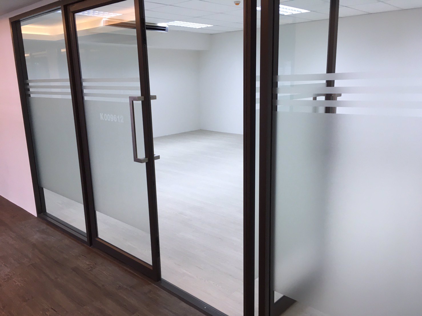 สำนักงานให้เช่า-12-300-ตรม-เมืองทองธานีแจ้งวัฒนะ-เริ่ม-5500-บาท-เดือน