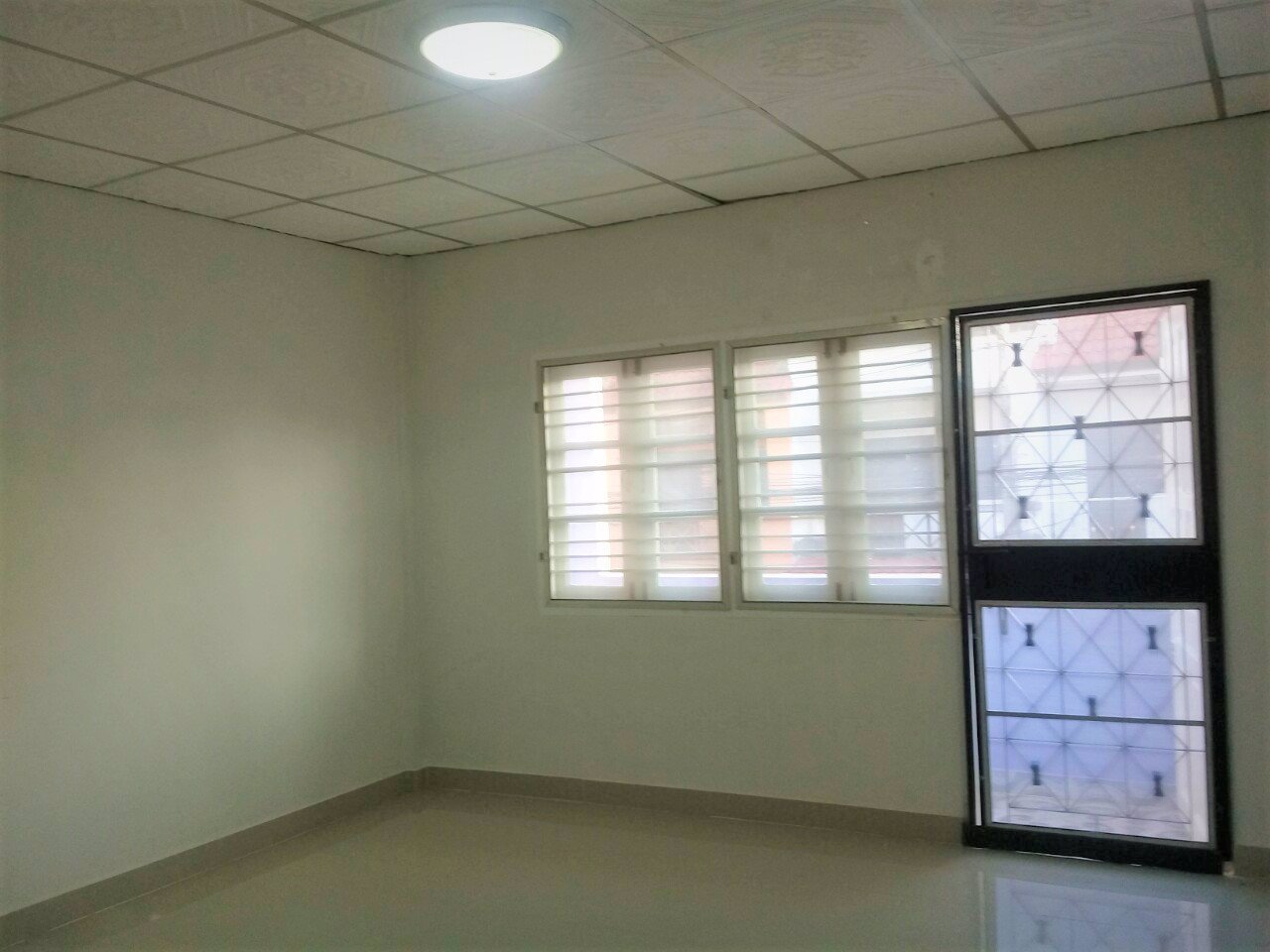 ให้เช่าทาวน์เฮ้าส์2ชั้น-ฟิวเจอร์รังสิตคลอง2-มชมฟ้า