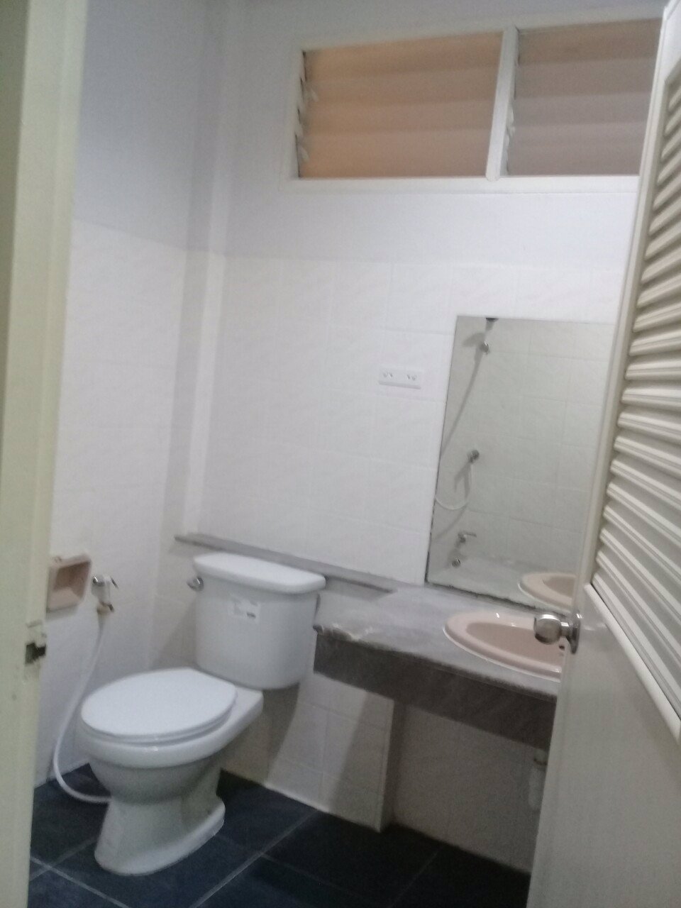 ให้เช่าทาวน์เฮ้าส์2ชั้น-ฟิวเจอร์รังสิตคลอง2-มชมฟ้า