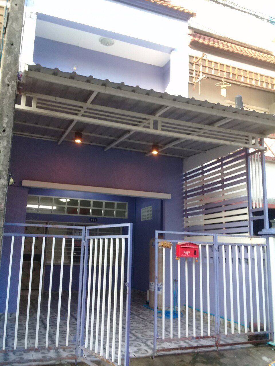 ให้เช่าทาวน์เฮ้าส์2ชั้น-ฟิวเจอร์รังสิตคลอง2-มชมฟ้า