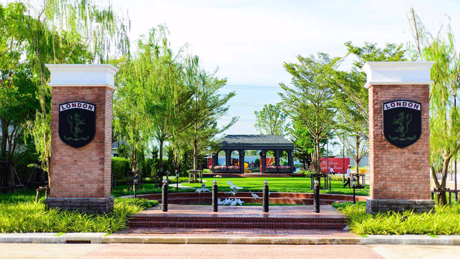 ขายทาวน์โฮมหมู่บ้านมัฑนา-indy-ศรีนครินทร์-ร่มเกล้า-ซร่มเกล้า-24-บ้านสไตล์-the-great-english-town