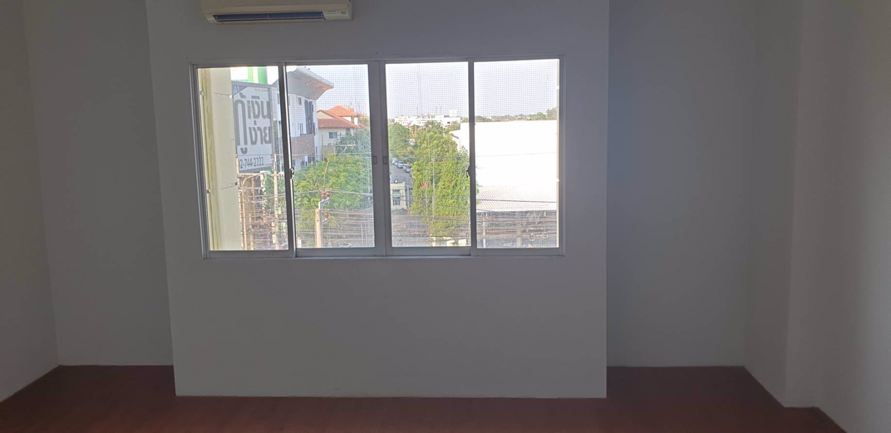 ขายทาวน์โฮมออฟฟิต-ปริญลักษณ์-นวมินทร์