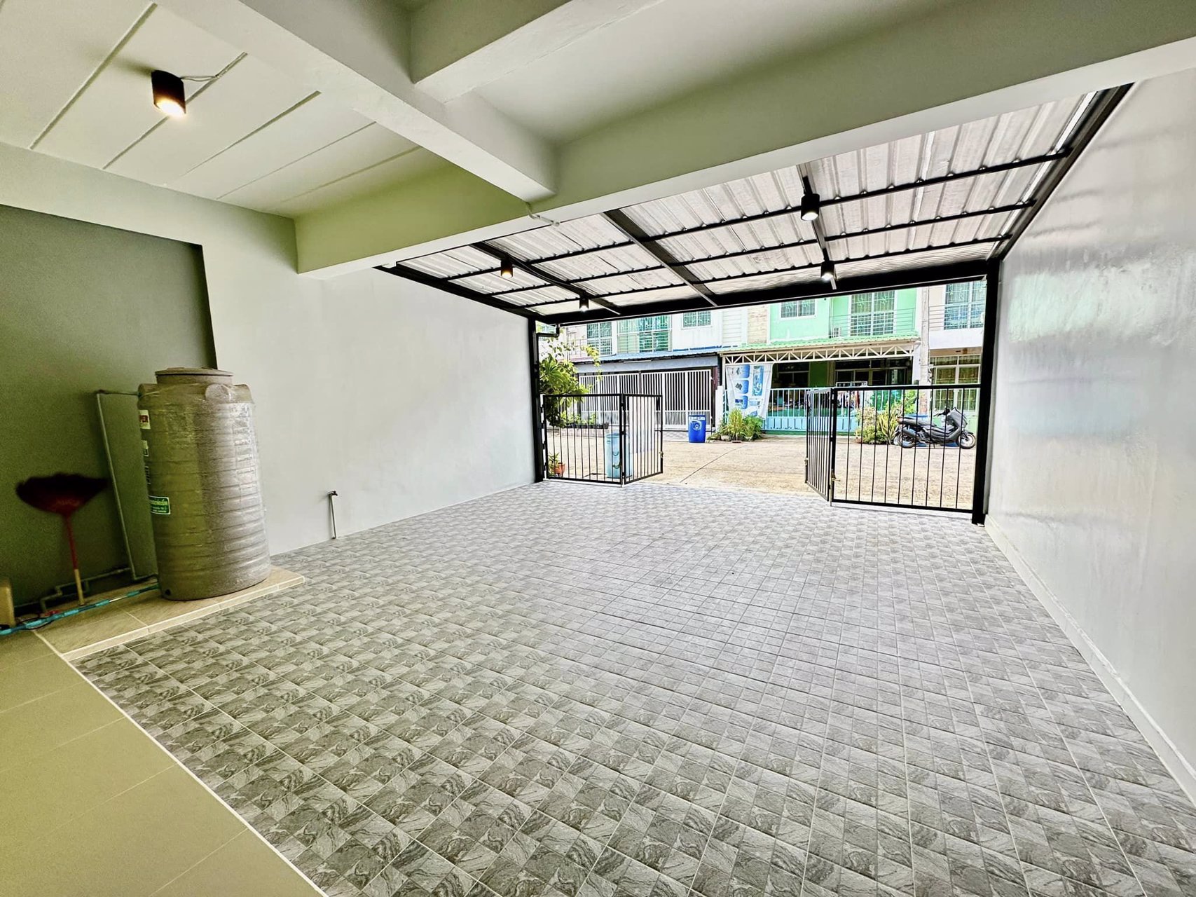 ขายด่วน-ขายถูก-รีโนเวทใหม่ทั้งหลัง-หมู่บ้านไทยสมบูรณ์-3-พลพัฒน์-ซอย-3