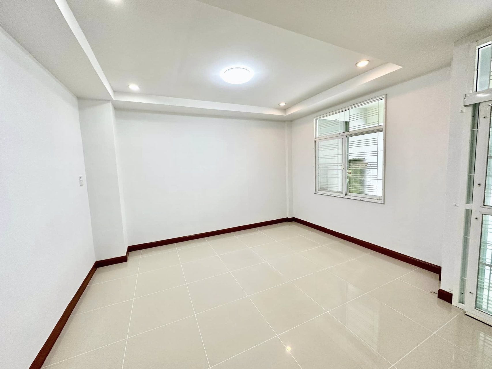 ขายด่วน-ขายถูก-รีโนเวทใหม่ทั้งหลัง-หมู่บ้านไทยสมบูรณ์-3-พลพัฒน์-ซอย-3