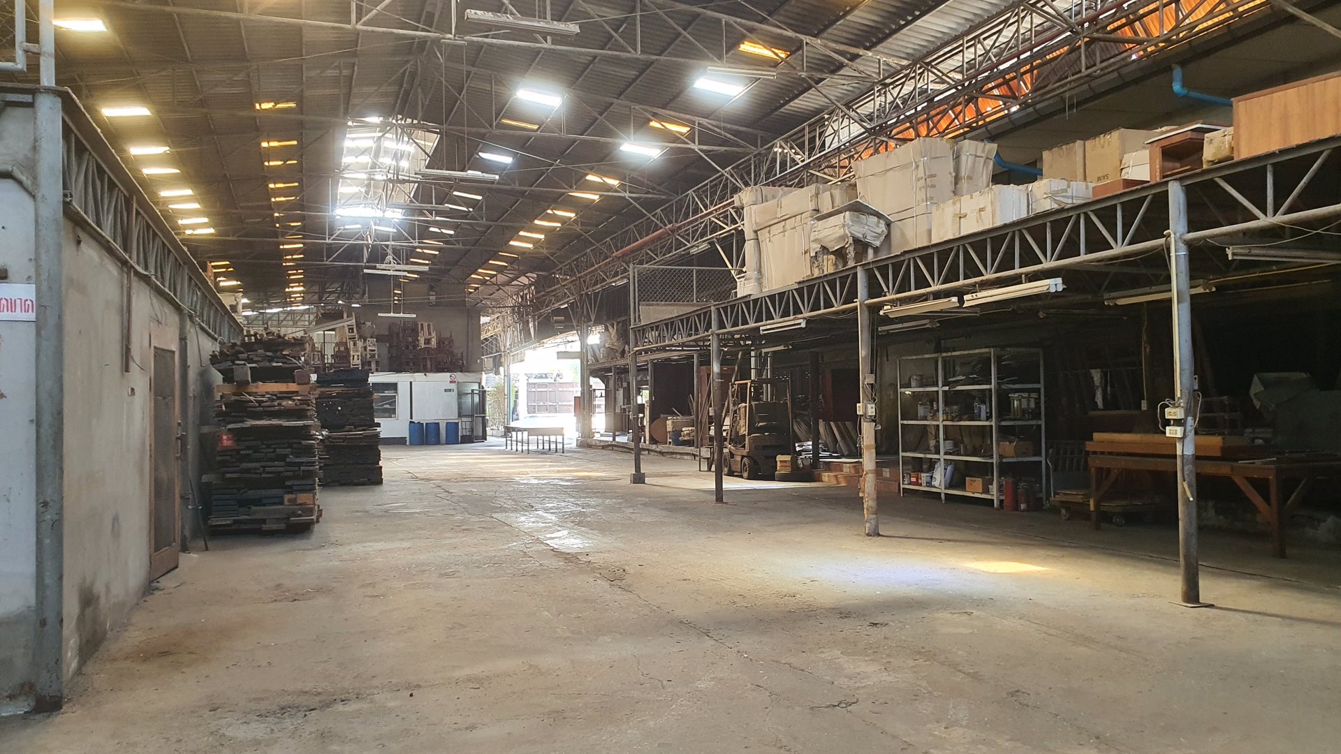 ที่ดินแบ่งขายพร้อมโรงงาน-ติดถนนซอยวัดมหาวงษ์-พื้นที่สีม่วง-ใกล้ตัวเมือง-ทำโรงงานได้-หน้ากว้าง-96-ม