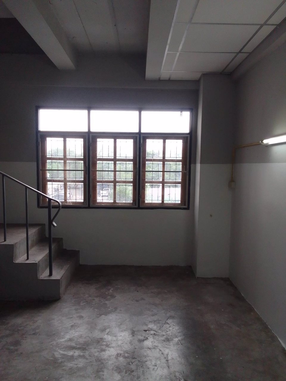 ขายตึกแถว-3ชั้นครึ่ง-รามอินทราซอย-8-ตกแต่งใหม่