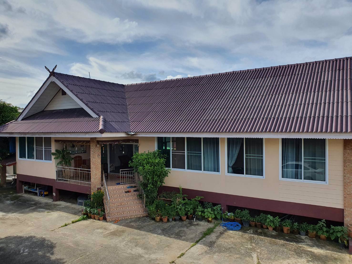 ขายบ้านสวย-แถมกิจการหอพัก-ขายพร้อมผู้เช่า-ทำเลสวย-ใกล้สนามบิน