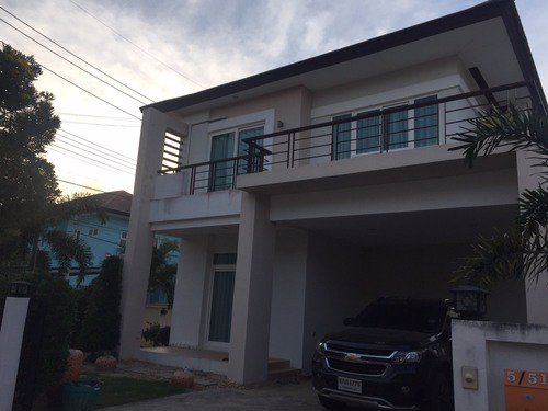 ขายบ้านเดี่ยว-2-ชั้น-หลังมุม-เนื้อที่-63-ตรว-พื้นที่ใช้สอย-190-ตรม-ปูพื้นชั้นบนเพิ่มอีก-30-ตรม