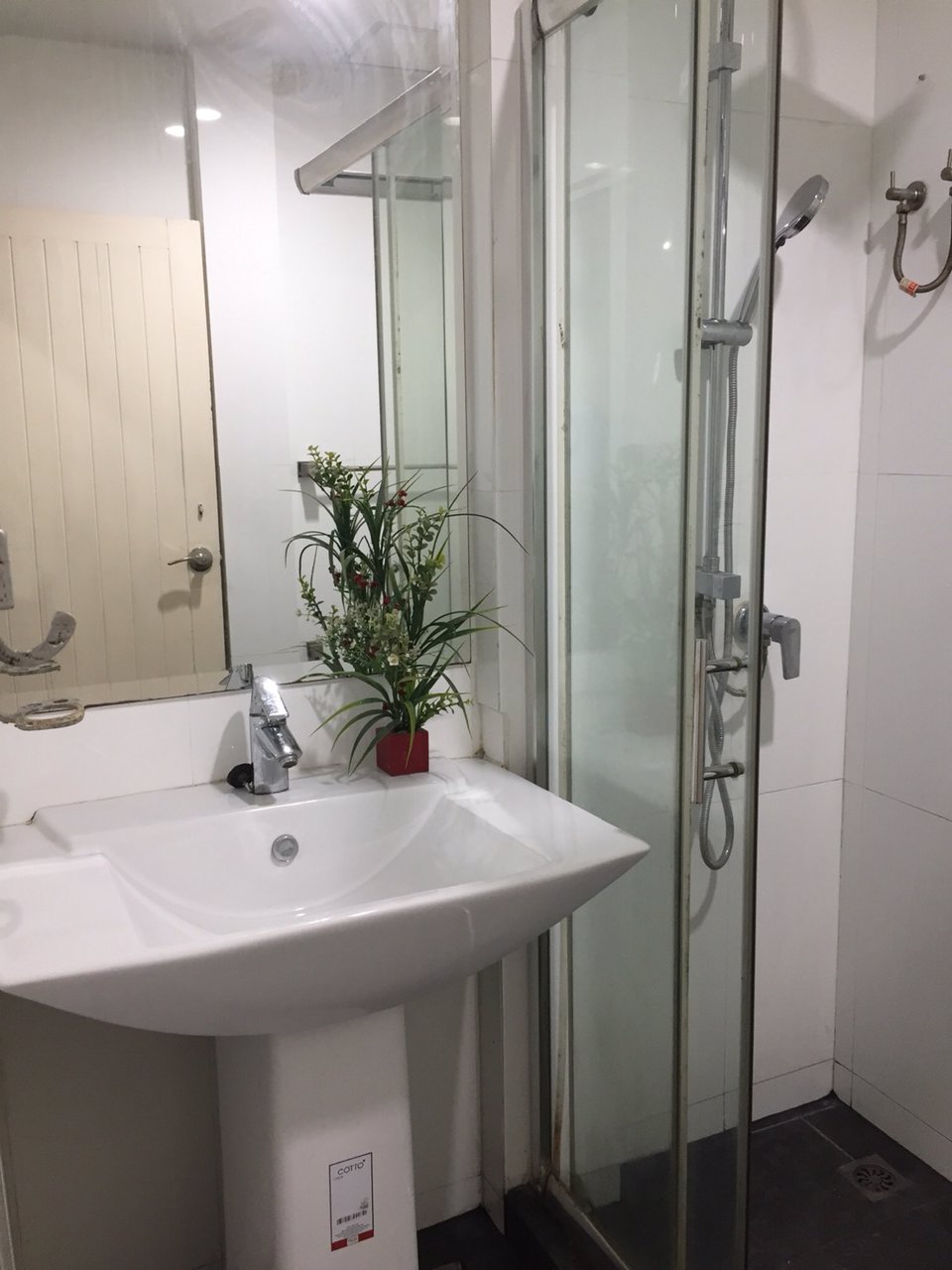 ทาวน์เอ้าส์-2-ชั้น-แปลงมุม-27-ตรว-3-ห้องนอน-2-ห้องนำ้-1-ที่จอดรถ-พร้อมเข้าอยู่-28-ล้าน