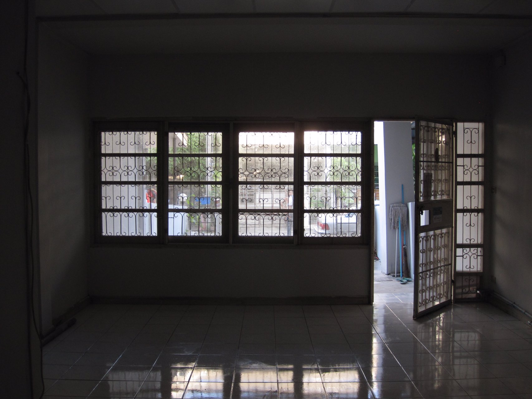 ขายหรือให้เช่าทาวน์เฮ้าส์-2-ห้องนอน-ใน-บางปลา-บางพลี