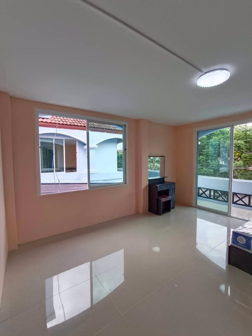 ทาวน์เฮ้าส์-นันทนาการ์เด้น-รังสิต-25ชั้น