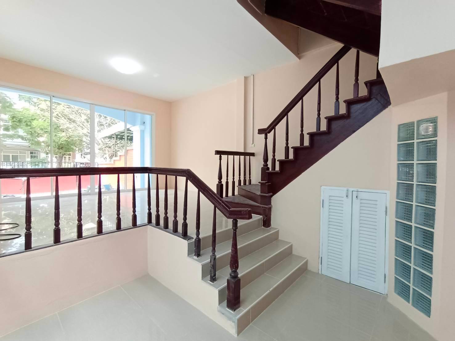 ทาวน์เฮ้าส์-นันทนาการ์เด้น-รังสิต-25ชั้น