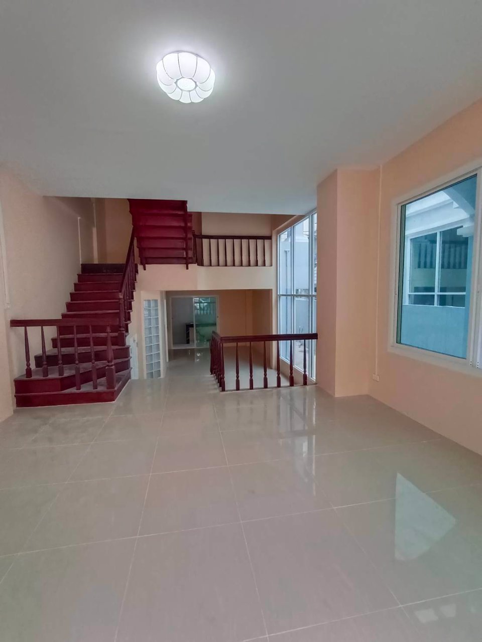 ทาวน์เฮ้าส์-นันทนาการ์เด้น-รังสิต-25ชั้น