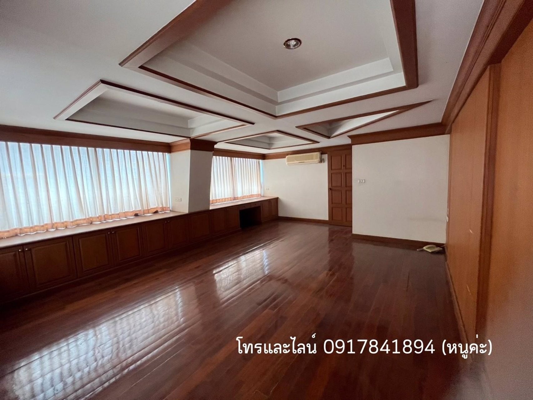 ขายคอนโด-diamond-tower-แถวสีลม-