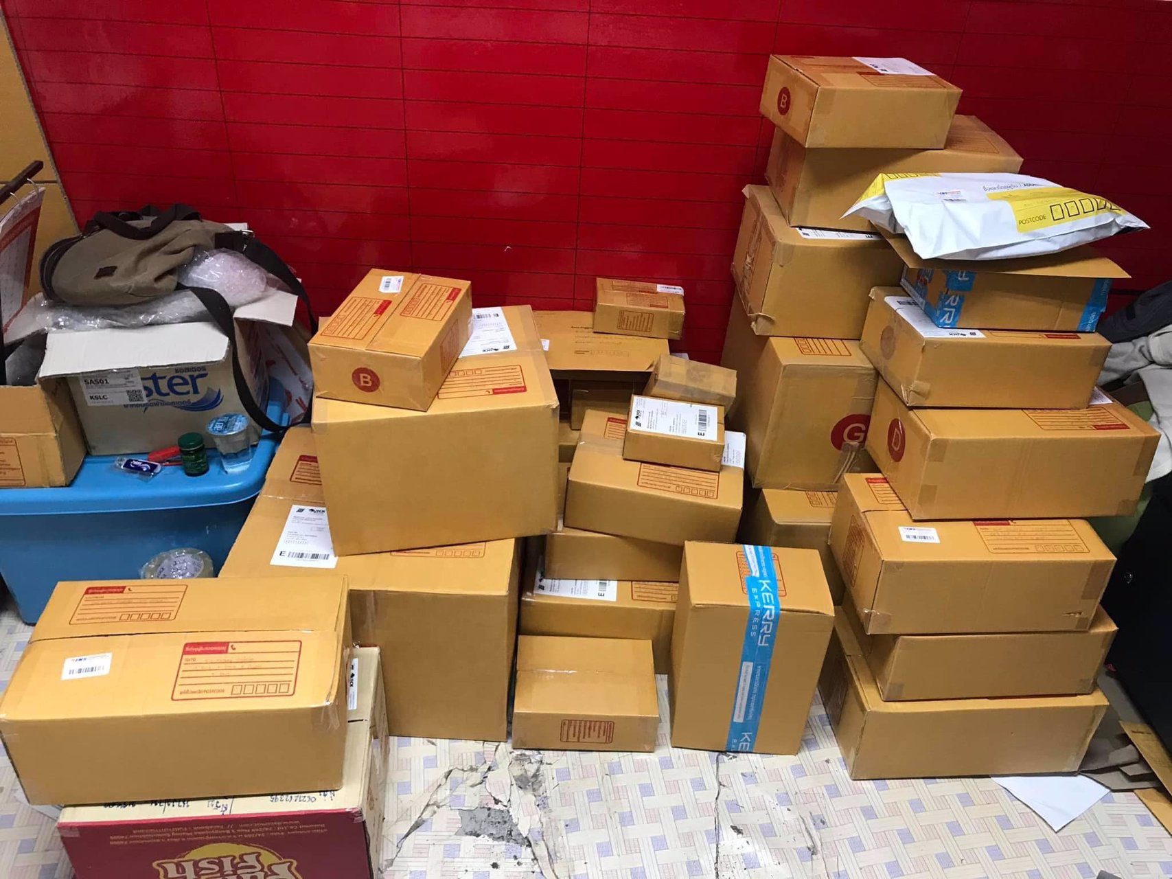 ขายกิจการร้านควิกเซอร์วิส-ไปรษณีย์เอกชน-kerry-express-ทำเลดี-อยู่ในตลาดสด-ตคอกกระบือ-สมุทรสาคร