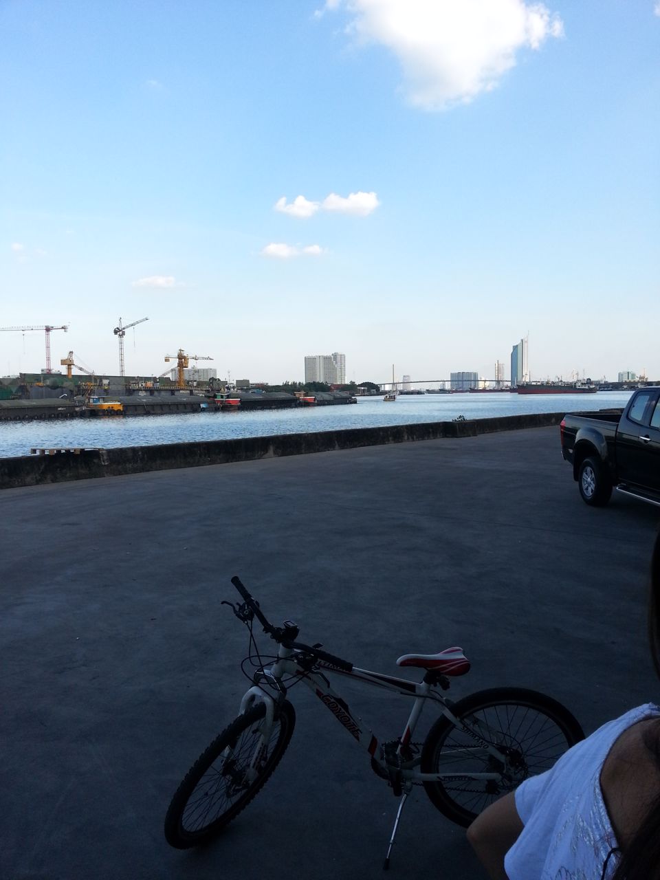 ออฟฟิสคลังสินค้า-ให้เช่า-ด้านหน้าติดถนนใหญ่ราษฎร์บูรณะ-ด้านหลังติดแม่น้ำเจ้าพระยา