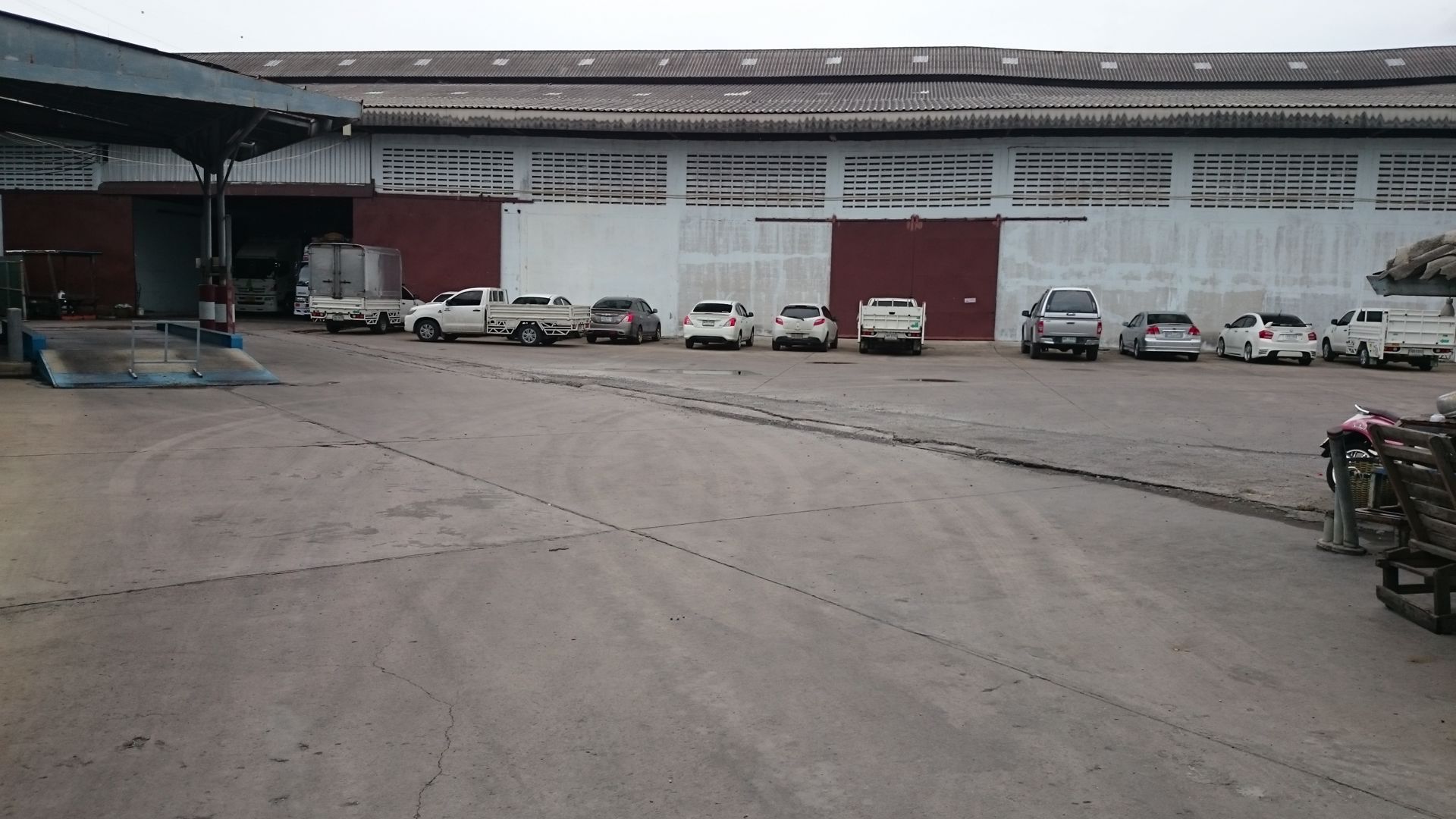 ออฟฟิสคลังสินค้า-ให้เช่า-ด้านหน้าติดถนนใหญ่ราษฎร์บูรณะ-ด้านหลังติดแม่น้ำเจ้าพระยา