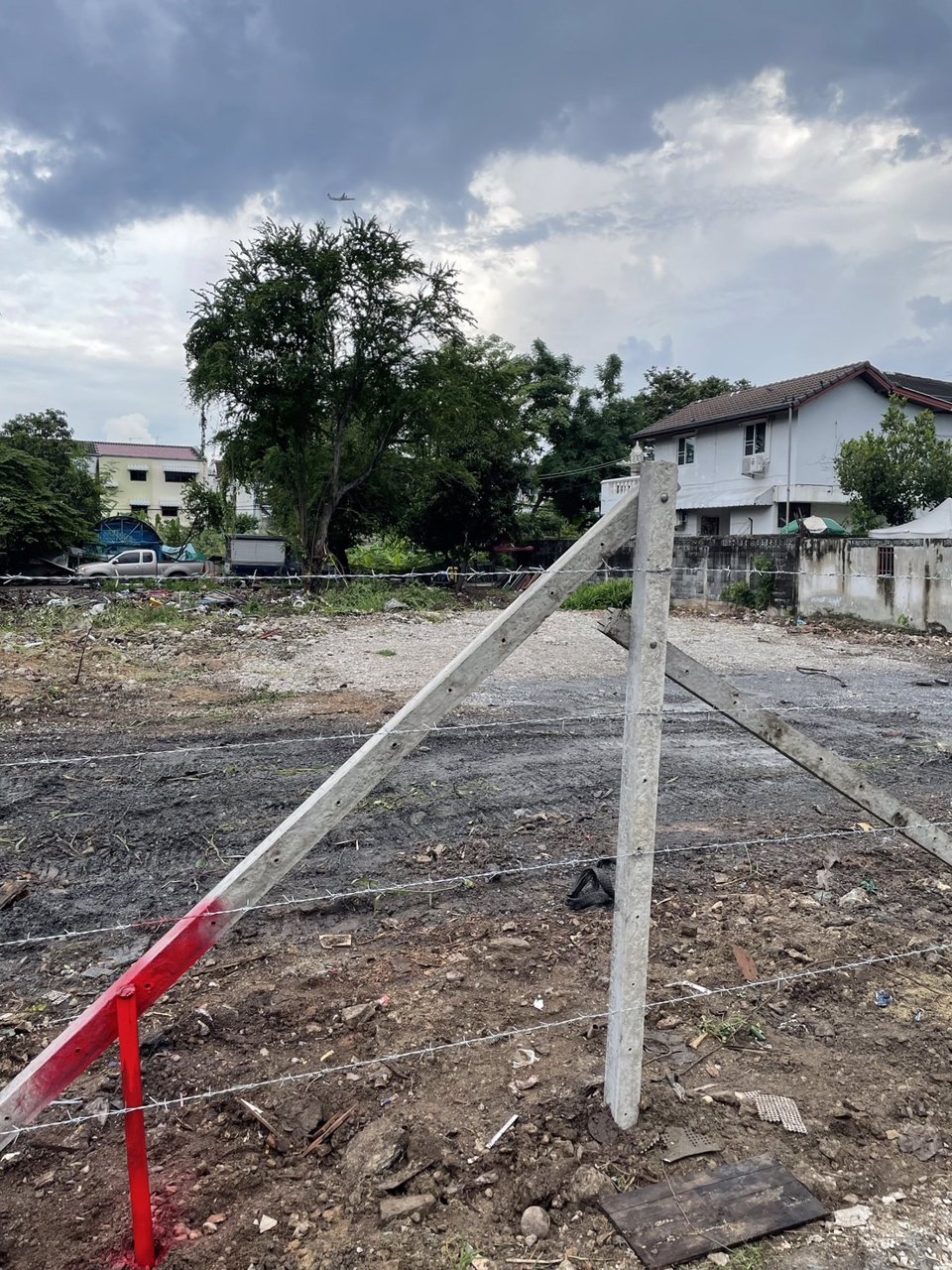 ขายที่ดินแปลงสวยสี่เหลี่ยมผืนผ้า-ขนาด-200-ตารางวา